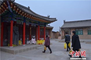 山西愛心人士走進寺院 捐贈價值20余萬元生活用品